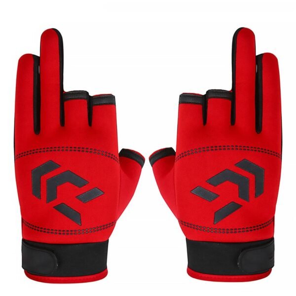 DAIWA 3 Fingers Cut Fishing Gloves - Image 2