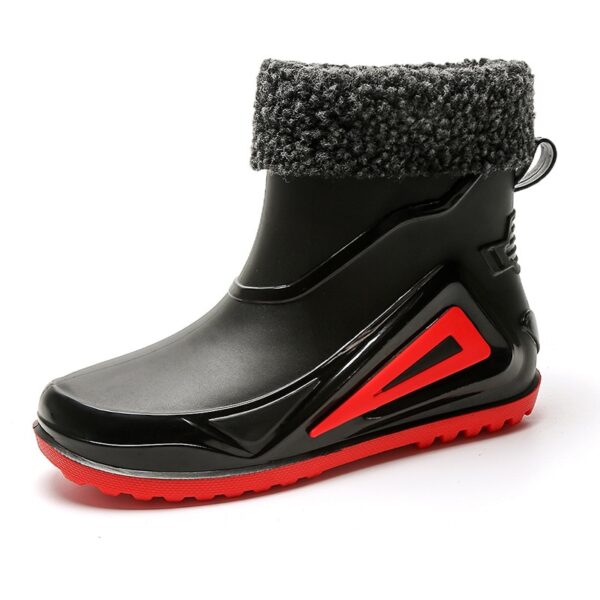Fishing Shoes Men 2022 New Outdoor Non-slip Light Hiking Shoes Shaxi Fishing Rain Boots Durable Waterproof Rubber Fishing Shoes