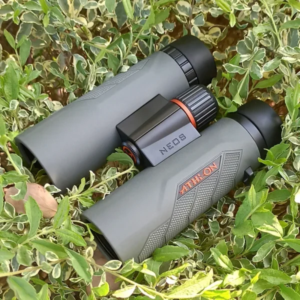 ATHLON NEOS 10x42 Binoculars - Image 6