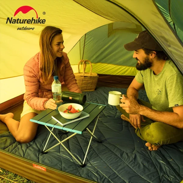 Naturehike's Camping Table