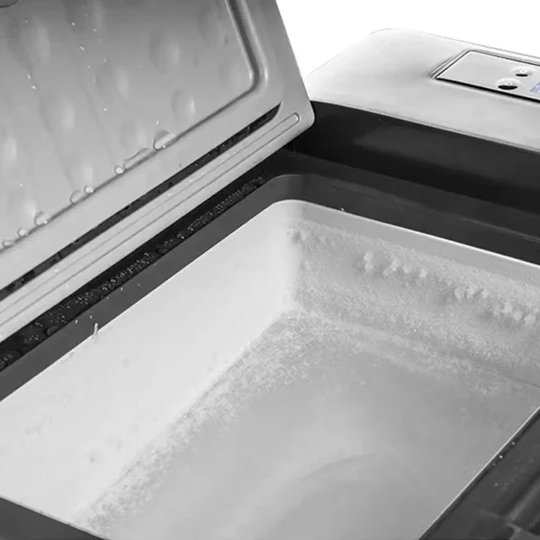 ALPICOOL's 20L Car Refrigerator - Image 3