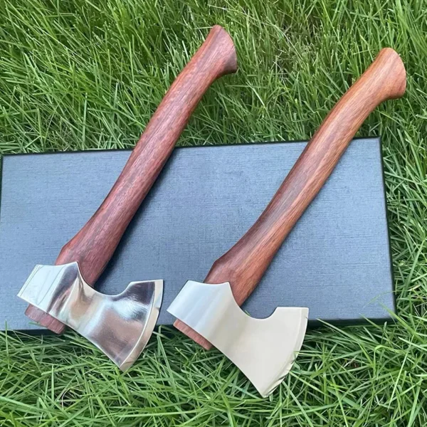 AIBODUO's Mini Mountain Axe
