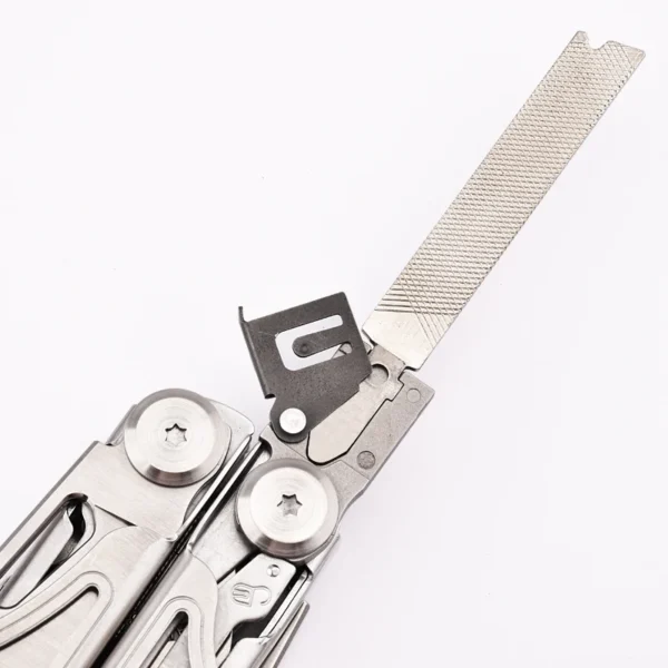 DAICAMPING's  DL30 Multi Tool Set