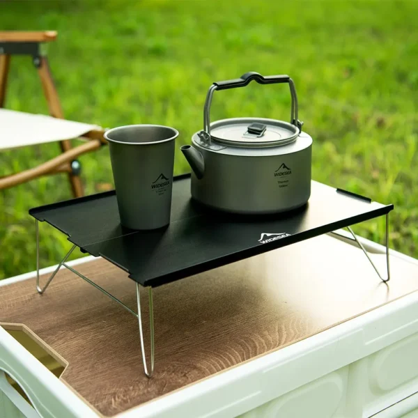 WILDSEA's Foldable Table
